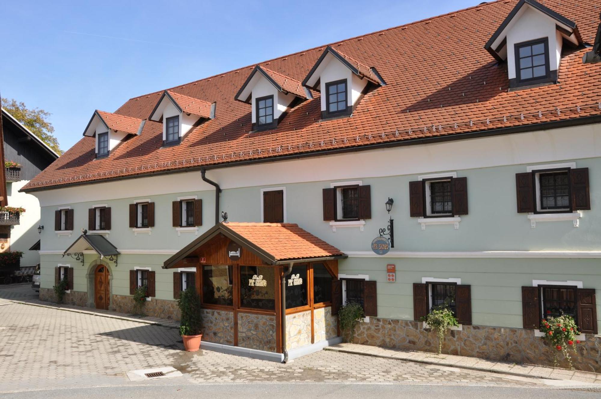 Bed & Breakfast Pr'Sknet เซนซูร์ ภายนอก รูปภาพ